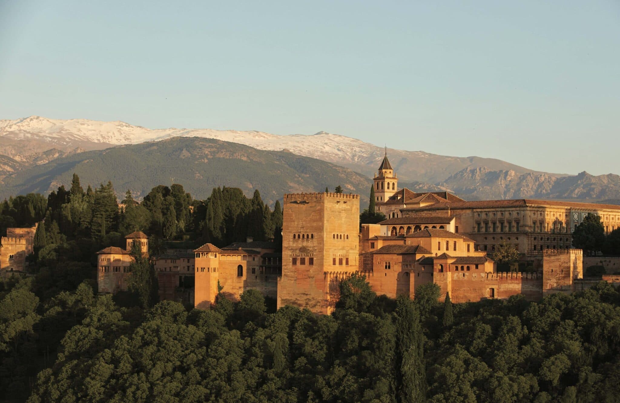 How to visit the Alhambra and enjoy it with the 5 senses